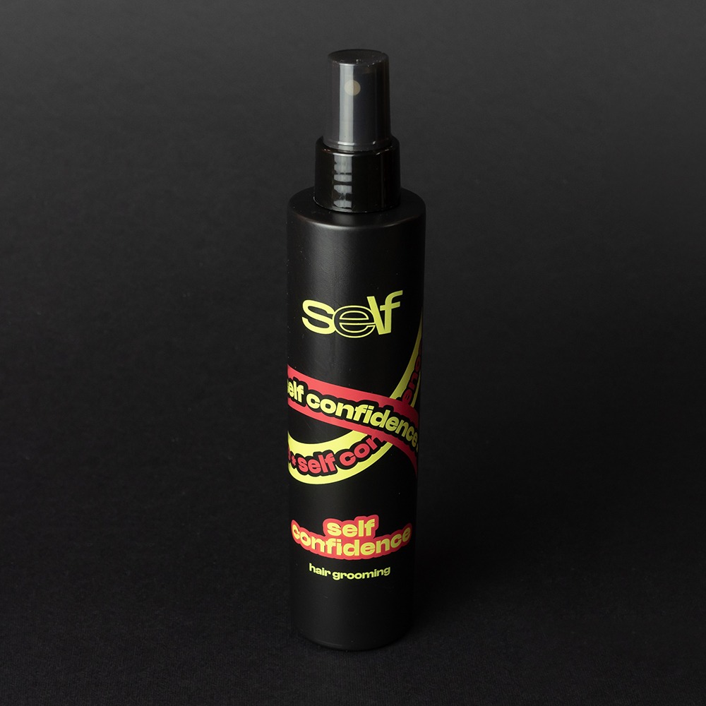 Prodotto Self confidence, Crema volumizzante pensata per dare forma e controllo ai tuoi capelli, mantenendoli morbidi e pieni di stile.